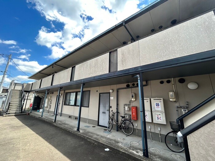 物件外観写真2　(外観写真)