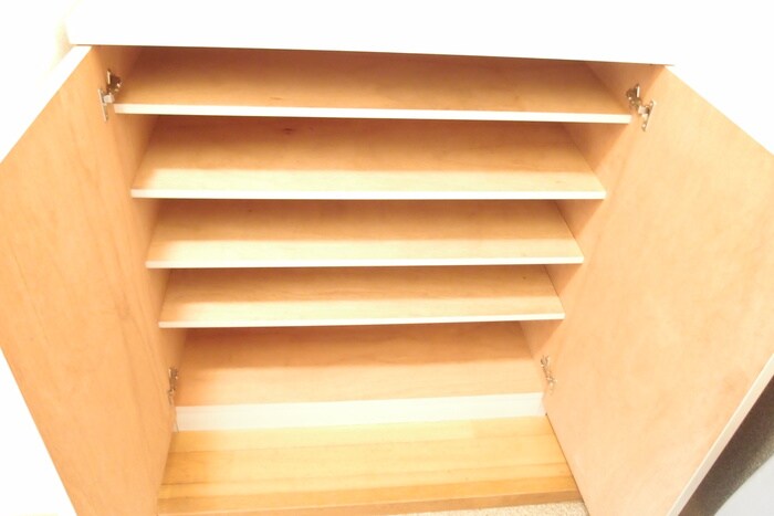 物件内観写真8　(靴箱)