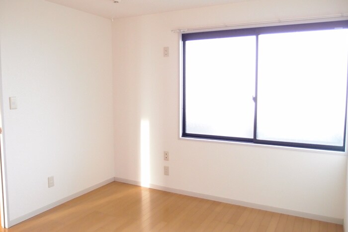 物件内観写真16　(居室)