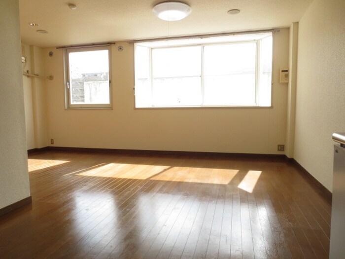 物件内観写真6　(居室)