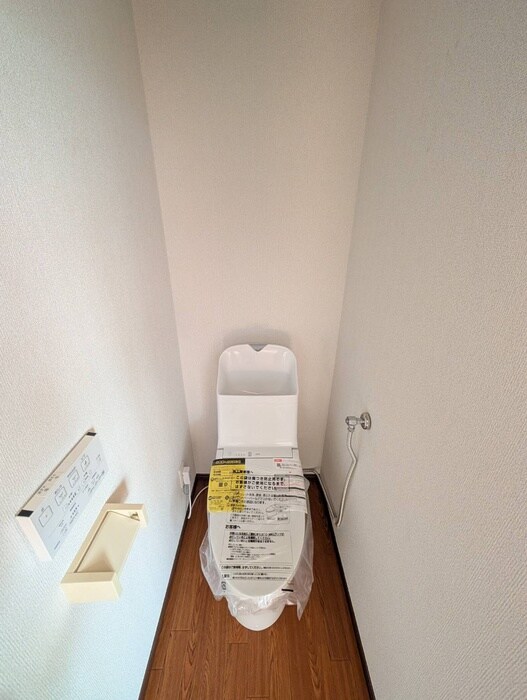 物件内観写真13　(トイレ)