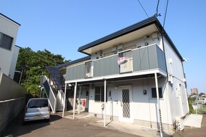 メゾンツツミ外観写真