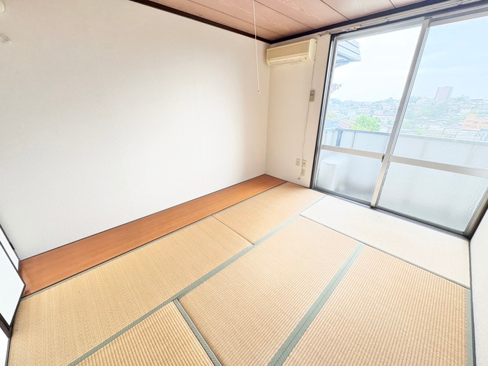 物件内観写真10　(居室)