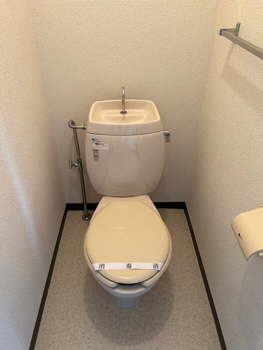 物件内観写真11　(トイレ)