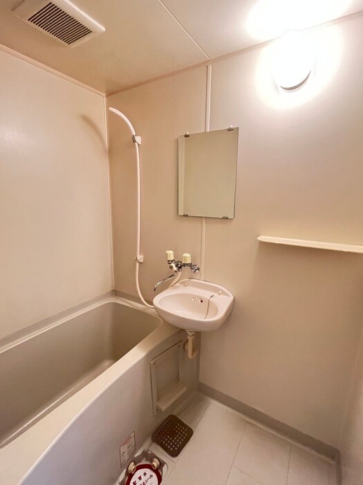 物件内観写真9　(バス／シャワールーム等)