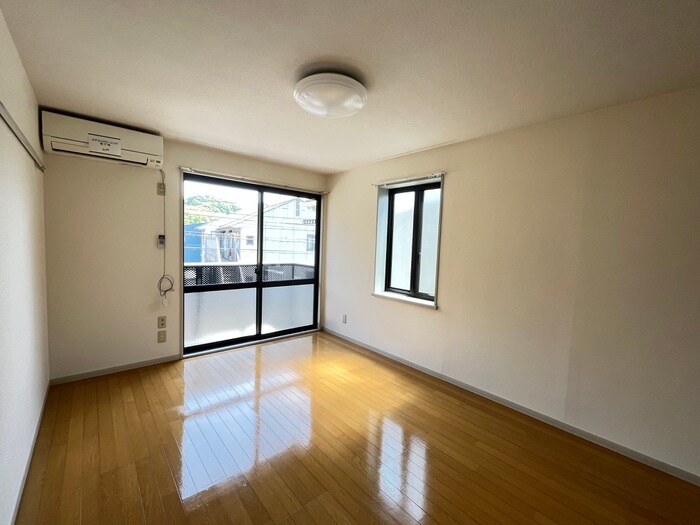 物件内観写真16　(居室)