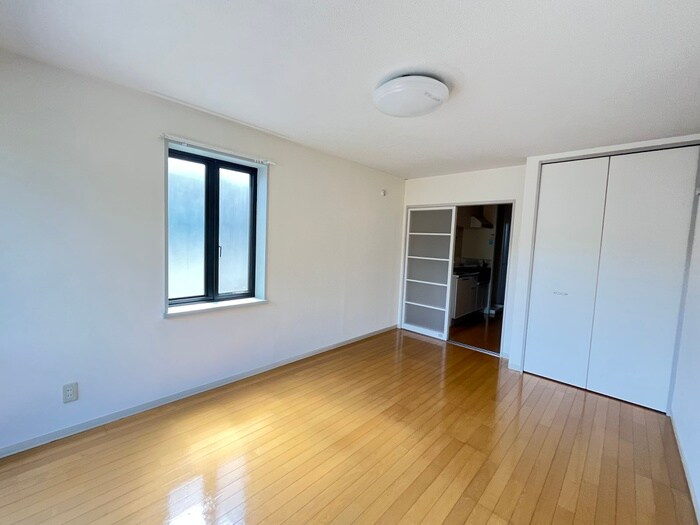 物件内観写真17　(居室)