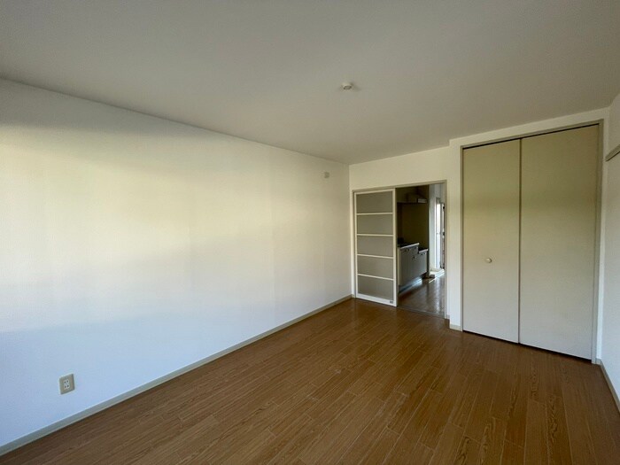物件内観写真17　(居室)