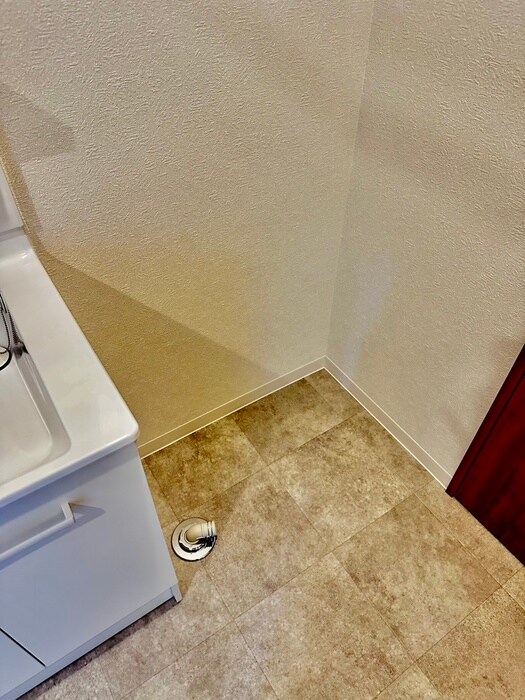 物件内観写真15　(洗濯機置場)