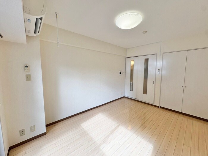 物件内観写真16　(居室)