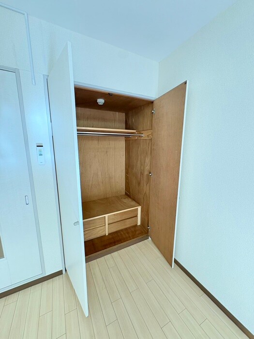 物件内観写真20　(収納)