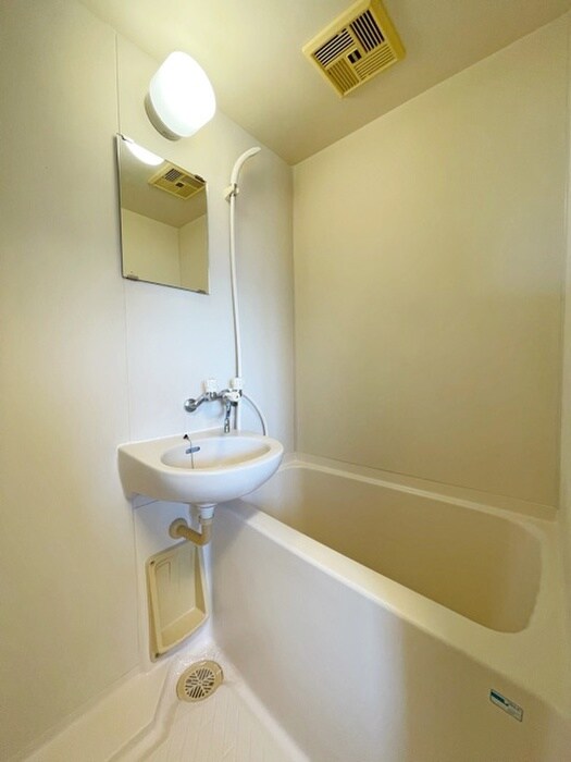 物件内観写真11　(バス／シャワールーム等)