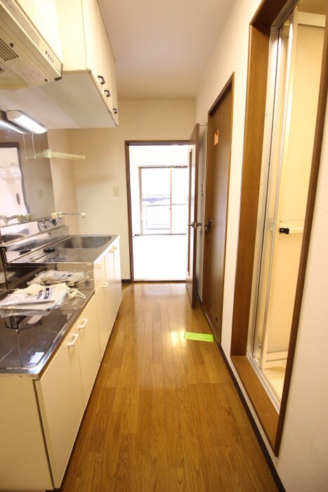 物件内観写真15　(廊下)