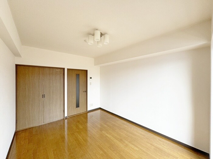 物件内観写真18　(居室)