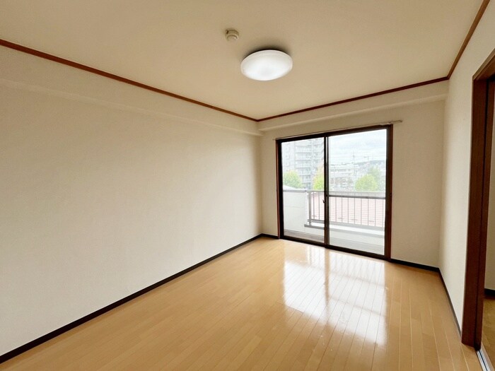 物件内観写真19　(居室)