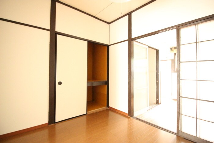 物件内観写真7　(居室)