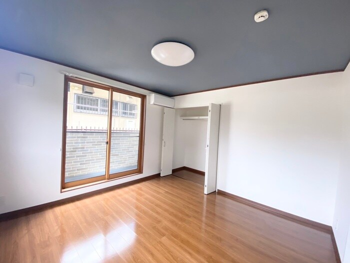 物件内観写真8　(居室)