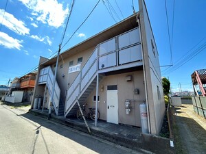 第二鳳ハイツ外観写真