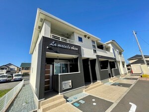 ラ　マン　ル　シアン外観写真