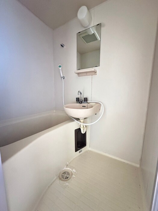 物件内観写真13　(バス／シャワールーム等)