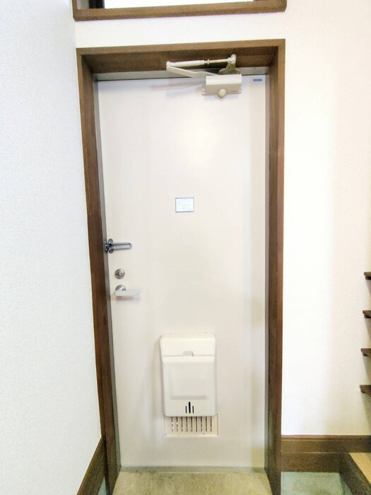 物件内観写真20　(玄関)