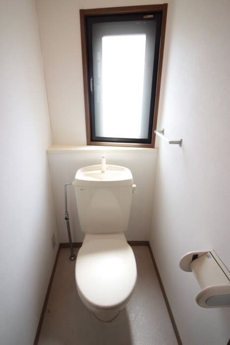 物件内観写真14　(トイレ)