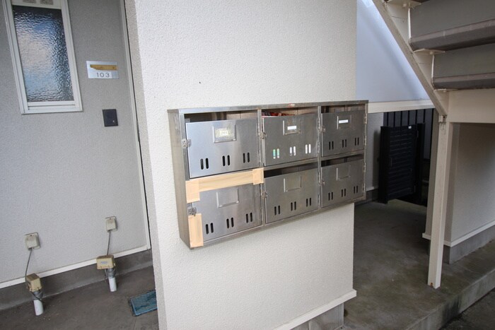 物件外観写真4　(建物設備)