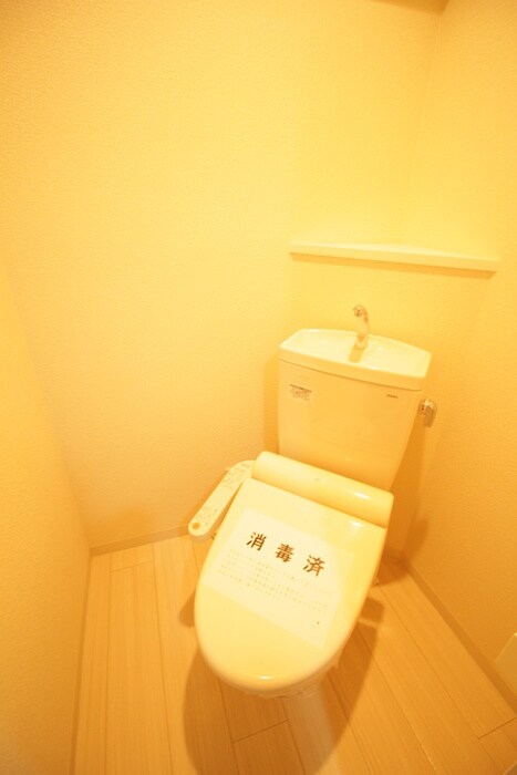 物件内観写真16　(トイレ)