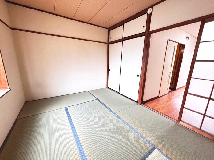 物件内観写真10　(居室)