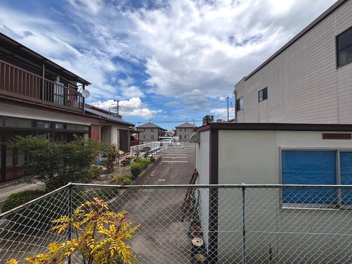 物件内観写真22　(室内からの展望)