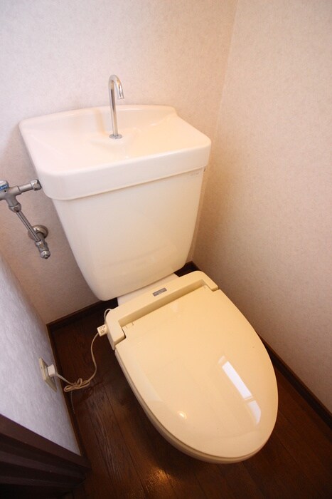 物件内観写真11　(トイレ)