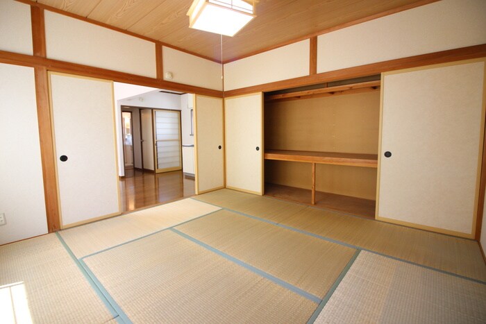 物件内観写真16　(居室)