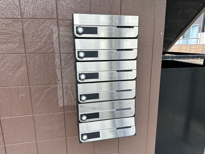 物件外観写真6　(建物設備)