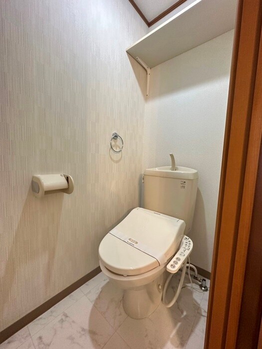 物件内観写真14　(トイレ)