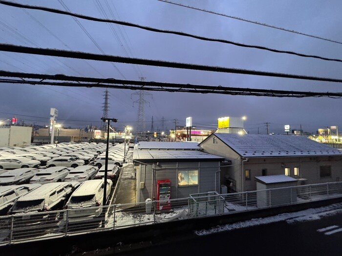 物件内観写真15　(室内からの展望)