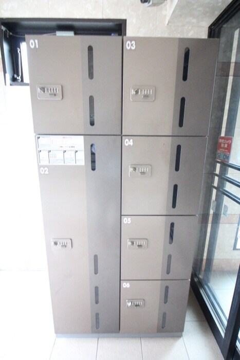 物件外観写真6　(建物設備)