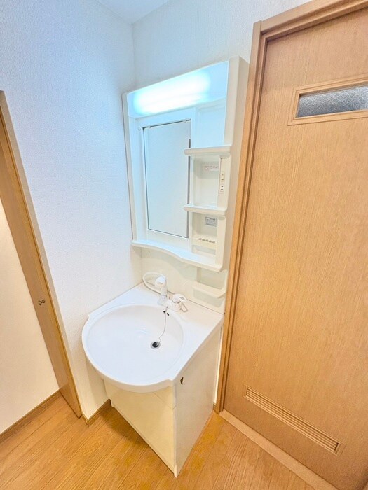 物件内観写真14　(洗面)