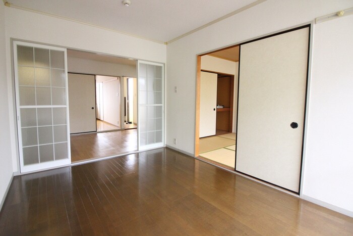 物件内観写真13　(居室)