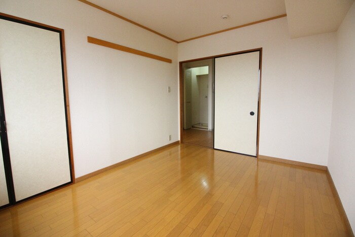 物件内観写真17　(居室)