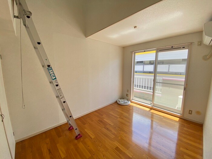 物件内観写真7　(居室)