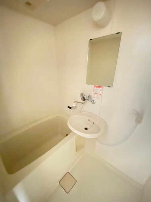 物件内観写真9　(バス／シャワールーム等)