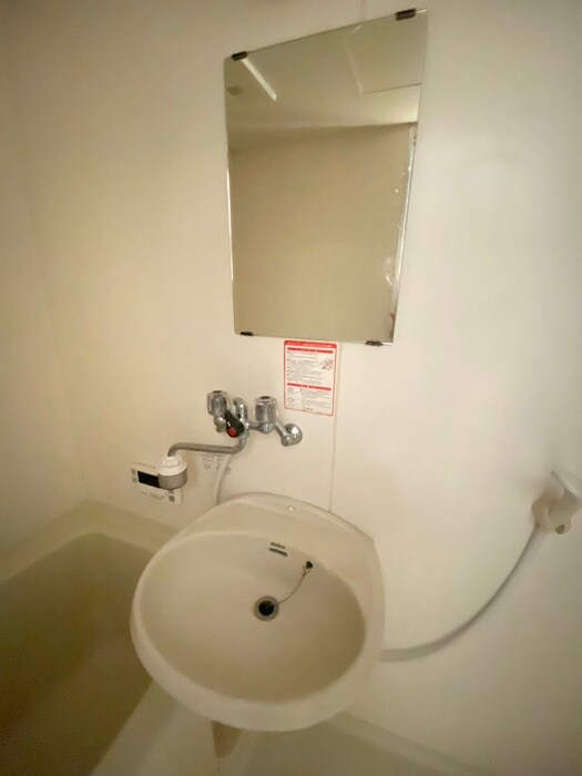 物件内観写真10　(洗面)