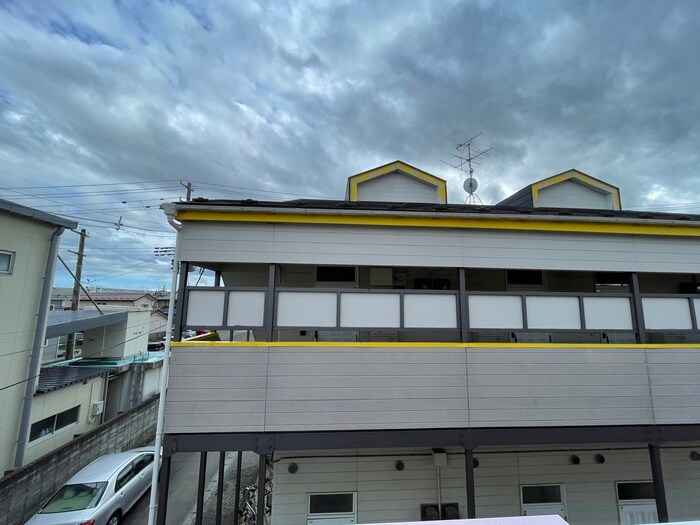 物件内観写真18　(室内からの展望)