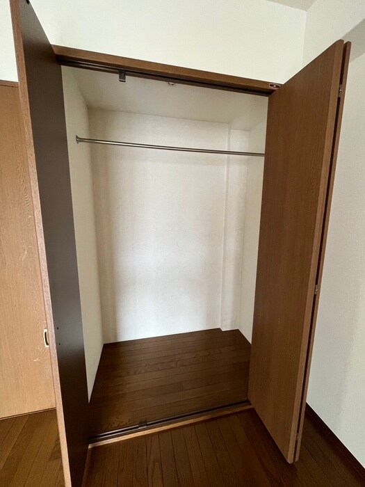 物件内観写真9　(収納)