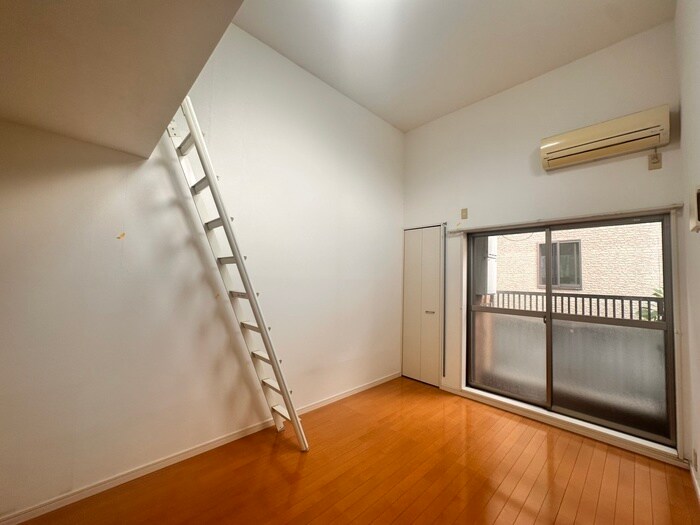 物件内観写真7　(居室)