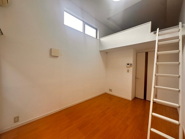 物件内観写真10　(ロフト)