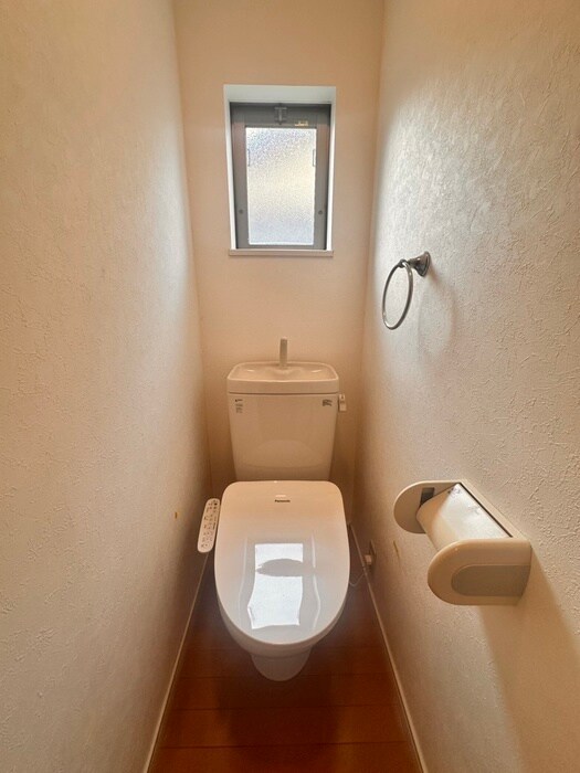 物件内観写真16　(トイレ)