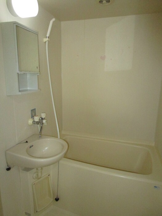 物件内観写真13　(バス／シャワールーム等)