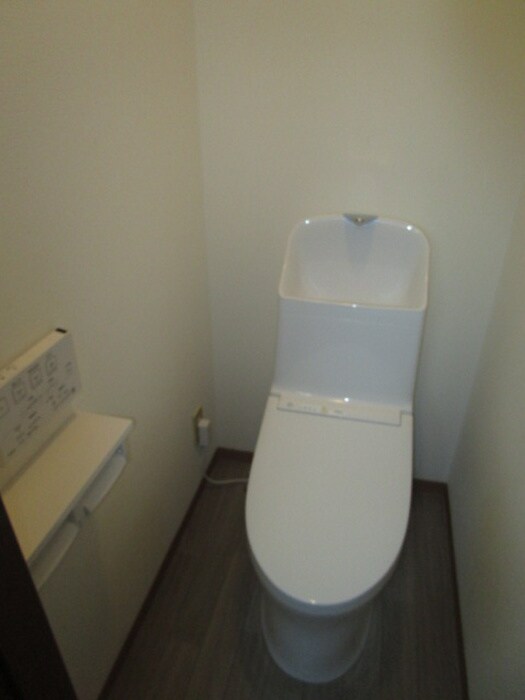 物件内観写真15　(トイレ)