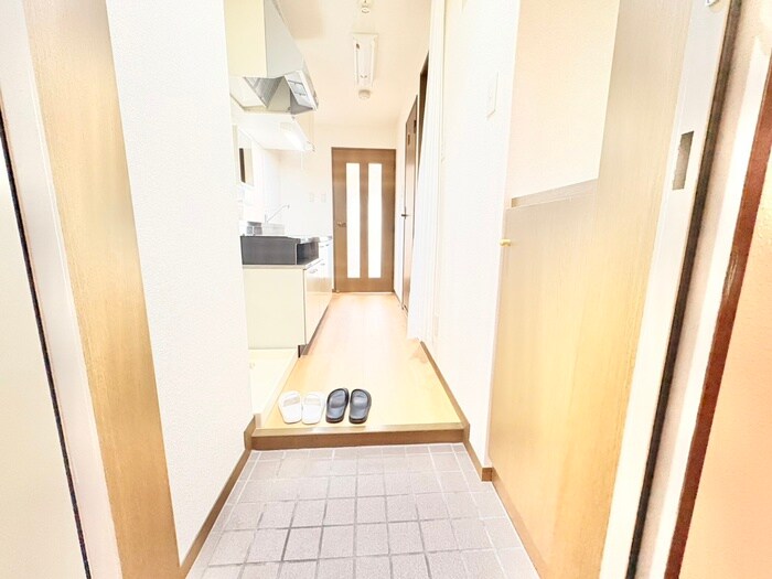 物件内観写真19　(廊下)